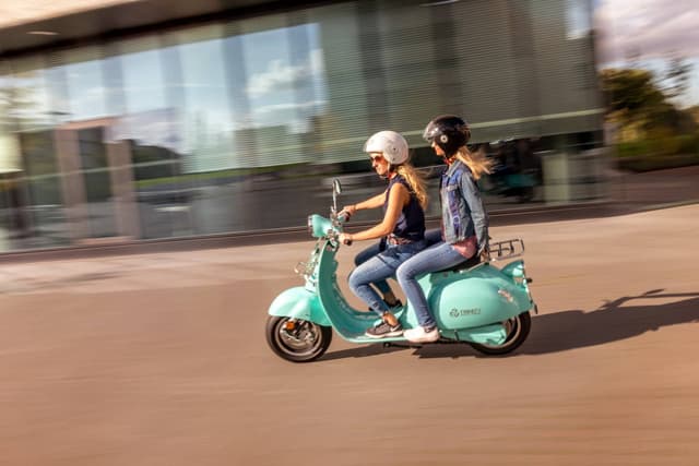 Louez votre scooter électrique !