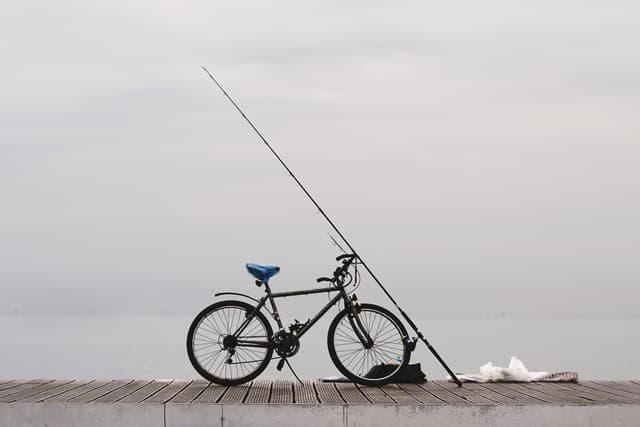 Discover France by bike