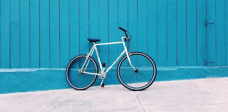 Comment bien choisir un <green> loueur de vélo </green> : Les clés pour une location réussie