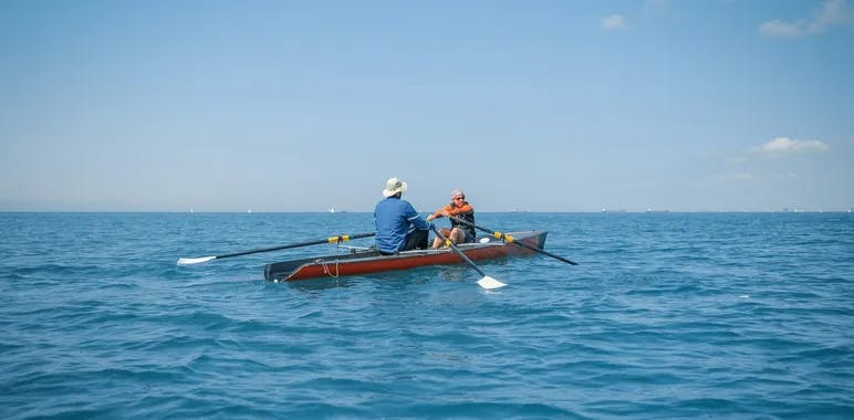 La réglementation pour <blue>faire du canoë ou du kayak</blue> en mer